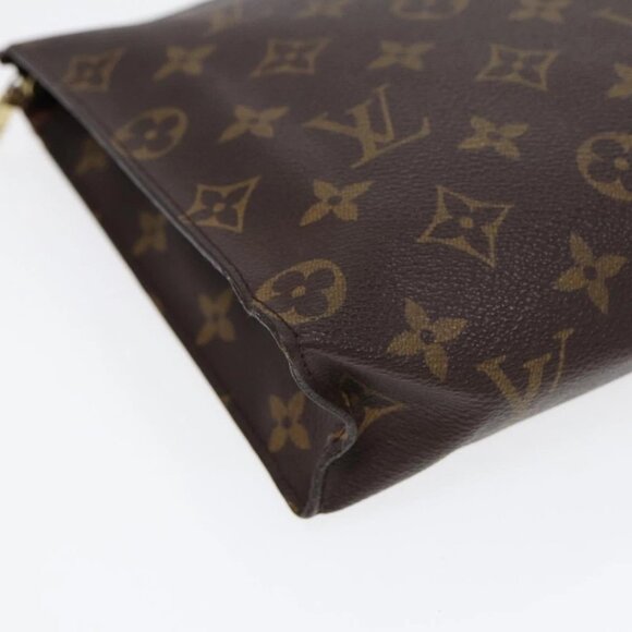 LOUIS VUITTON Monogram Poche Toilette 26 Pouch - Picture 8 of 14
